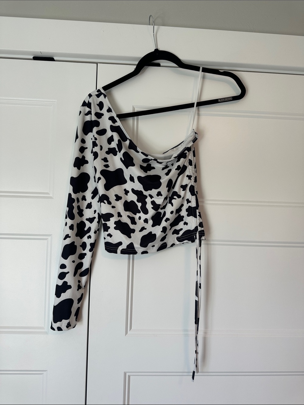 Asymmetrical Cow Print One-Shoulder Top - White & Black